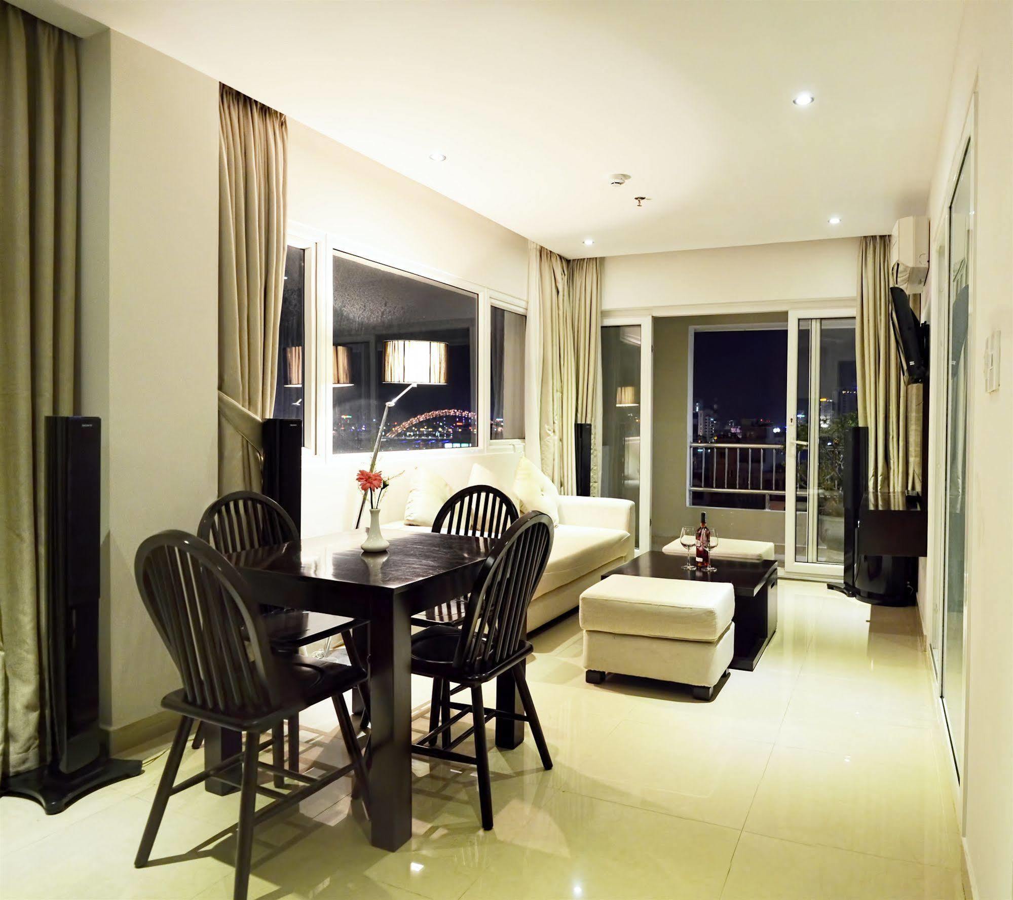 D&C Hotel Da Nang Luaran gambar